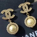 Chanel Crystal Pearl Short Earrings 03 2019 Collection AQ02308