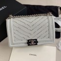 Chanel Pearl Chevron Calfskin Medium Boy Flap Bag A67086 White/Silver 2020 Collection AQ02223