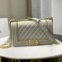 Cheap Chanel Quilted Calfskin Chain Medium Boy Flap Bag A67086 Gray 2019 Collection AQ04095