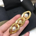 Fake Fake Chanel Twist Metal Pearl Brooch AB3134 Gold 2019 Collection AQ01615