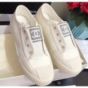 Imitation Chanel Vintage CC Logo Sneakers White 2019 AQ02229