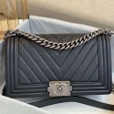 Knockoff Chanel Chevron Grained Calfskin Medium Boy Flap Bag A67086 Black/Vintage Silver 2019 Collection AQ01048