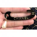 Replica Chanel Acrylic Pin Brooch with Single Pearl Black/White/Gold 2018 AQ04387