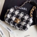 Replica Chanel Houndstooth Tweed 19 Belt Bag/Waist Bag AS1163 White/Black 2019 Collection AQ03087