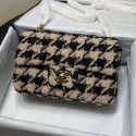 Replica Chanel Houndstooth Tweed Small Flap Bag Beige/Black 2019 Collection AQ01786