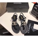 Chanel pearl CC Logo Thong Sandals G35692 Black 2020 AQ01774