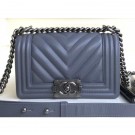 Designer Replica Chanel Caviar Leather Chevron Boy Flap Small Bag Gray 2018 AQ03542