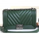 Imitation Chanel Caviar Leather Chevron Boy Flap Medium Bag Green/Silver AQ02734