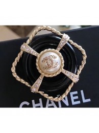 Chanel Brooch 43 2020 AQ01982