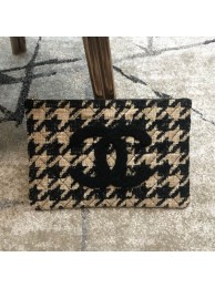 Chanel Large Houndstooth Tweed CC Clutch AP0803 Beige/Black 2019 Collection AQ02173