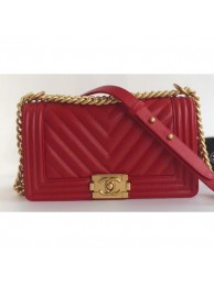 Fake AAA Chanel Caviar Leather Chevron Boy Flap Medium Bag Red/Gold AQ01847