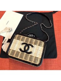 Fake Chanel Rattan and Patent Calfskin Vanity Case A93343 Beige/Black/White 2019 Collection AQ00851