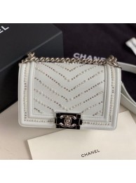 Knockoff Chanel Pearl Chevron Calfskin Small Boy Flap Bag A67085 White/Silver 2020 Collection AQ04370