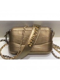 Replica Chanel Crocodile Embossed Calfskin Gabrielle Clutch With Chain Bag A94505 Metallic Gold 2019 AQ02756