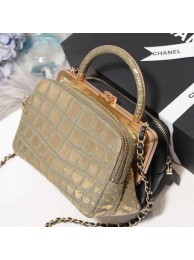 Replica Chanel Crocodile Embossed Calfskin Kiss-Lock Double Top Handle Bag AS0796 Gold/Black 2019 Collection AQ03033