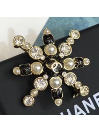 Replica Chanel Crystal and Pearl Snowflake Brooch AB2323 White/Black 2019 Collection AQ00790