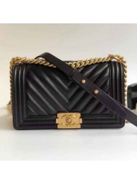 Replica Chanel Grained Calfskin Medium BOY CHANEL Handbag with Gold-tone Metal Black 2018 Collection AQ01651